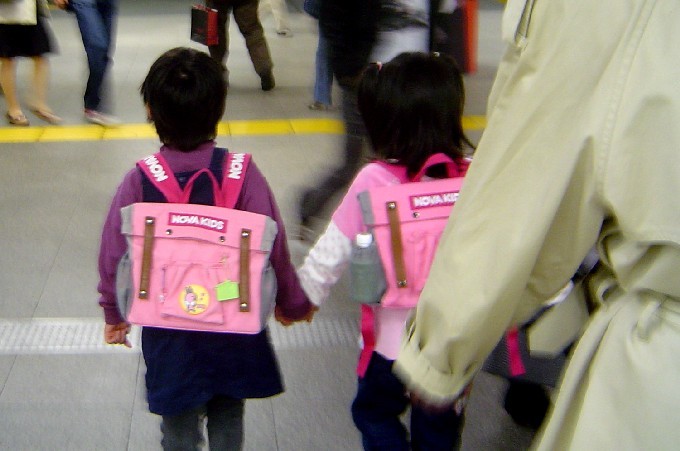 NovaKids (68k image)